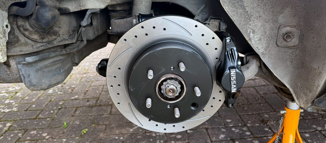 Vlog: Rebuilding my Z32 rear calipers